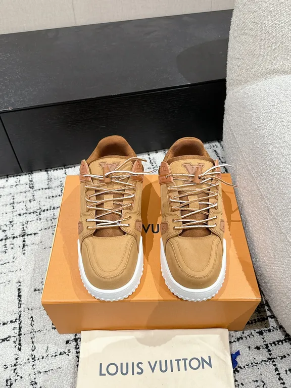 Louis Vuitton Shoe 